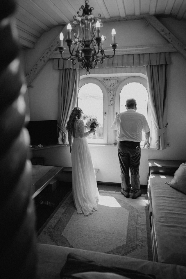 soulfulstories, daniela ebner, hochzeitsfotograf, hochzeitsfotograf kärnten, weddingphotographer, weddingphotography, leading weddingphotography, hochzeitsplanung, heirateninkärnten, hochzeitlocation österreich, hochzeitslocation kärnten, hochzeitslocation wörthersee, hochzeit in kärnten, destinationweddings, beste hochzeitsfotografen österreichs, hochzeitsreportagen, Verlobungsfotos, heiratsantrag ideen,