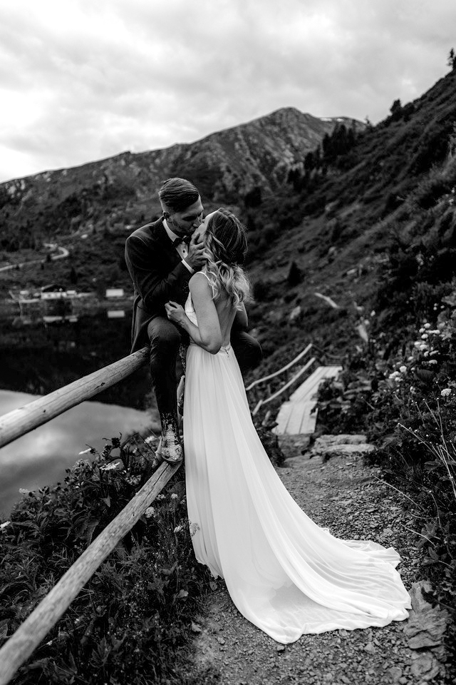 soulfulstories, daniela ebner, hochzeitsfotograf, hochzeitsfotograf kärnten, weddingphotographer, weddingphotography, leading weddingphotography, hochzeitsplanung, heirateninkärnten, hochzeitlocation österreich, hochzeitslocation kärnten, hochzeitslocation wörthersee, hochzeit in kärnten, destinationweddings, beste hochzeitsfotografen österreichs, hochzeitsreportagen, Verlobungsfotos, heiratsantrag ideen,